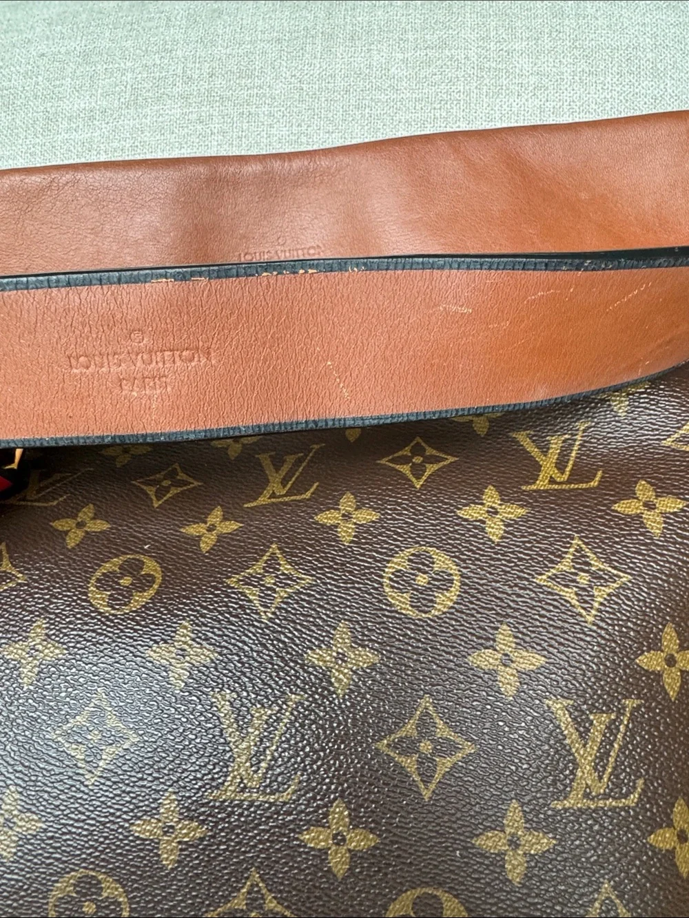 Louis Vuitton Monogram Tuileries Besace Hobo *Authentic* w COA